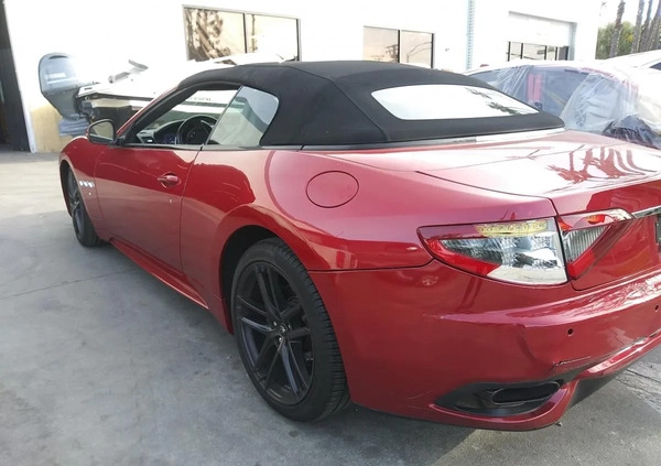 Maserati GranCabrio cena 299000 przebieg: 40700, rok produkcji 2015 z Warszawa małe 562